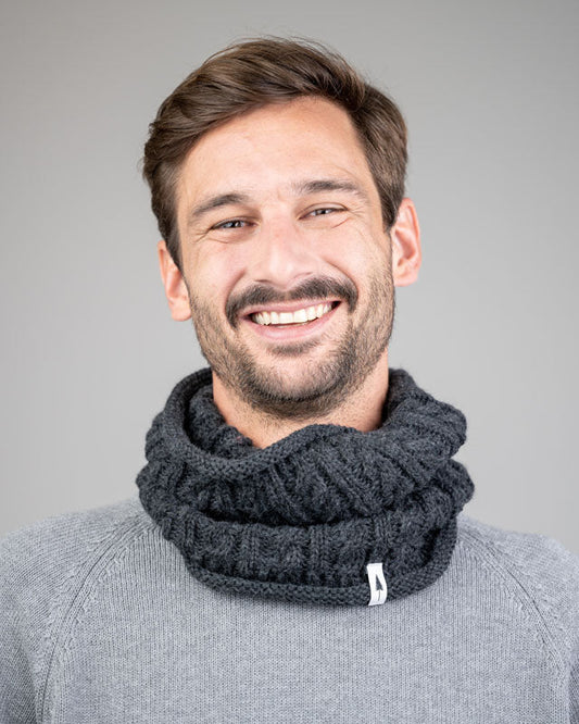 TreeNeckwarmer Cable Knit