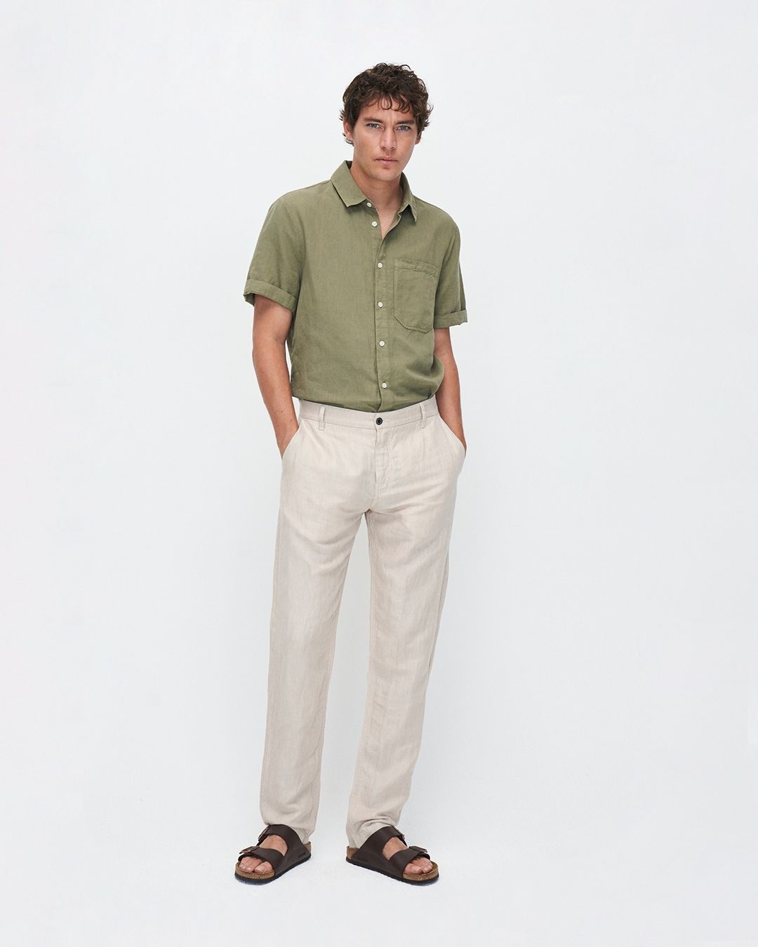Kuyichi Darren Chino aus Leinen und Bio-Baumwolle (Light Sand)
