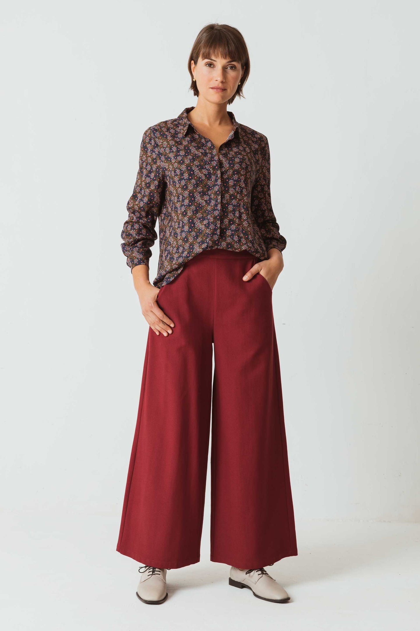 SKFK ASUNE Klassische BLUSE aus Viskose