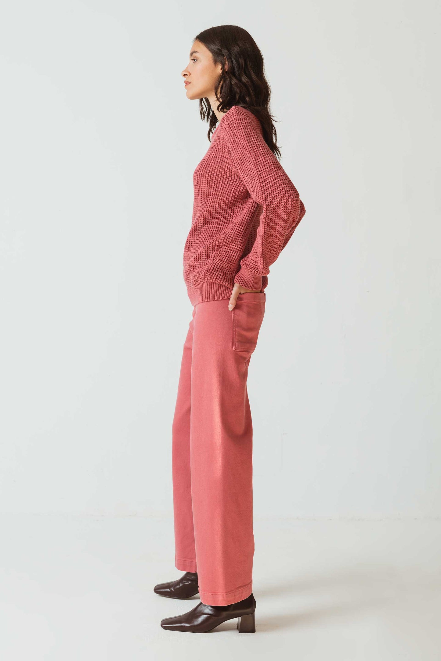 SKFK IRADI Langärmeliger Pullover mit Rundkragen aus GOTS- und Fairtrade®-zertifiziertem Bio-Baumwollstrick