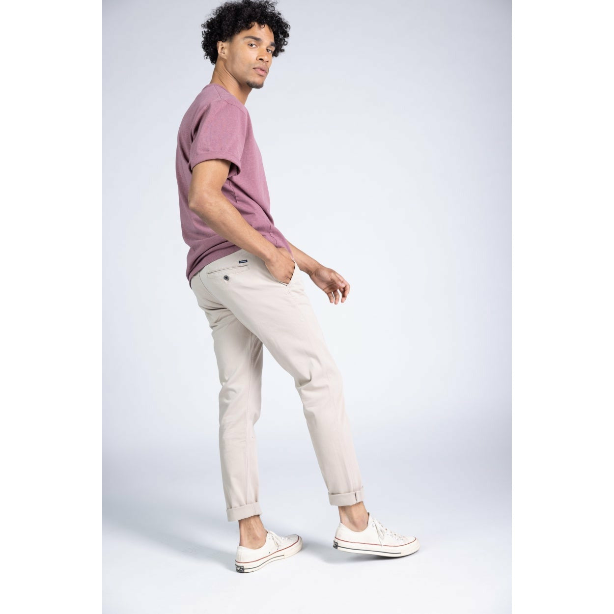 Kuyichi Dexter Chino Regular Tapered Sand
