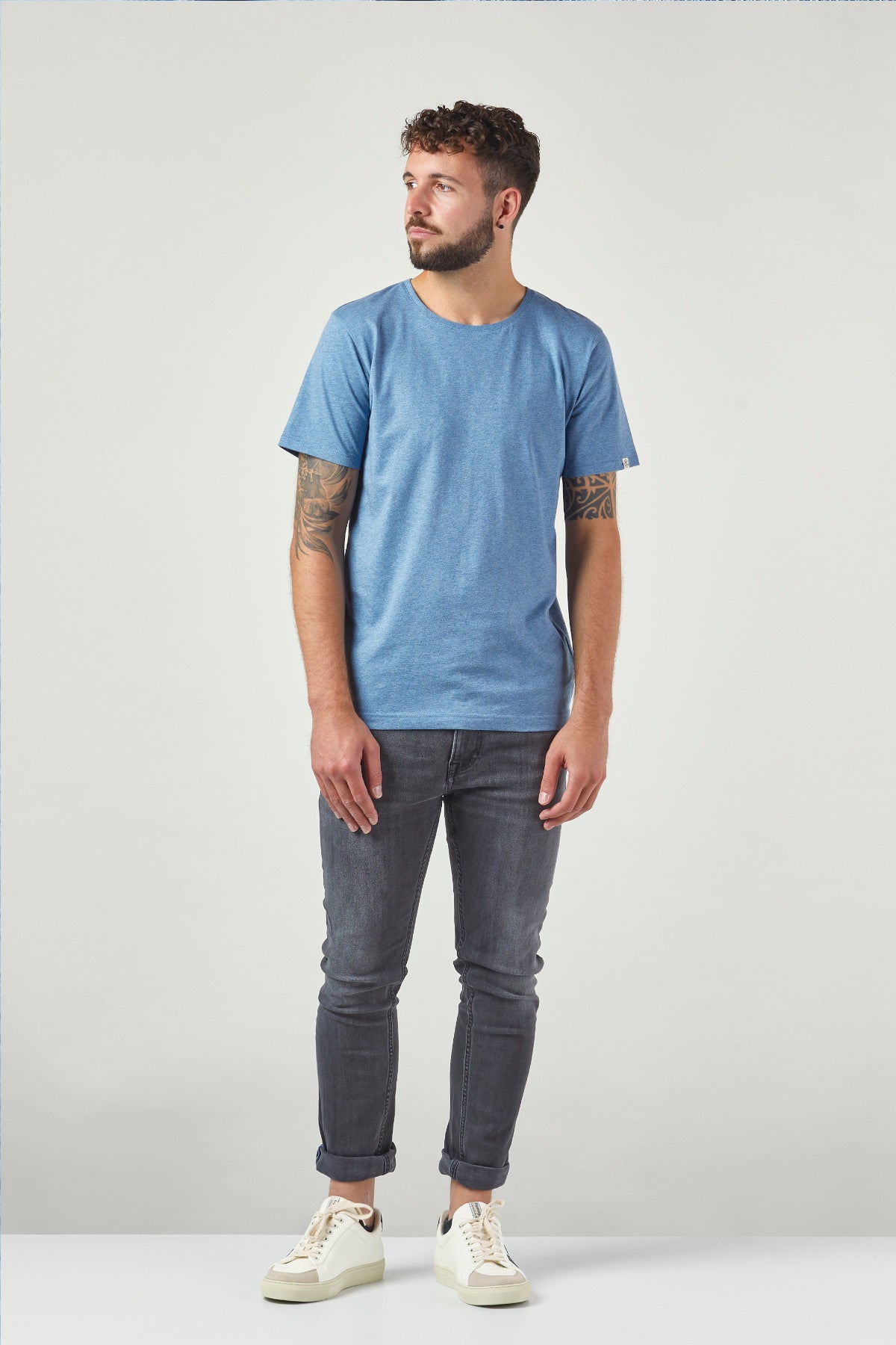 ZRCL Männer-T-Shirt aus Biobaumwolle (Basic T-Shirt Silver Blue)
