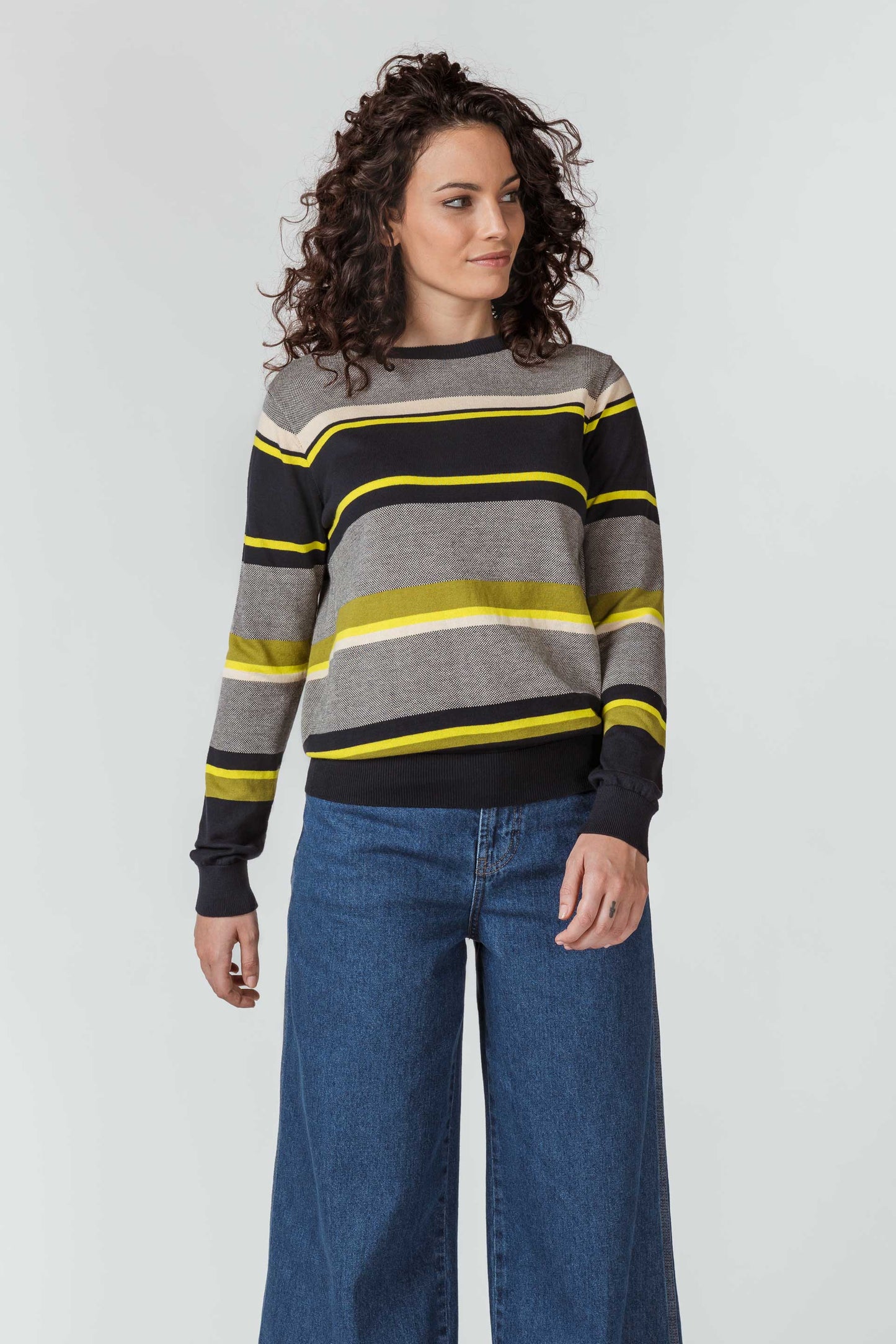 SKFK IRADI Gestreifter Strickpullover aus Bio-Baumwolle