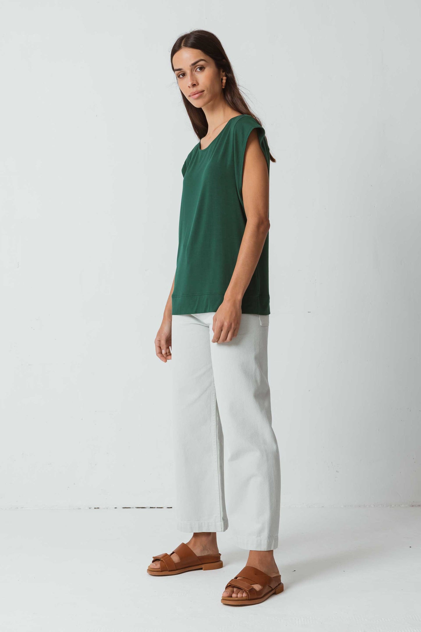 SKFK HAMAIKA BASIC SHIRT MIT Rundhalsausschnit und kurzen Ärmeln
