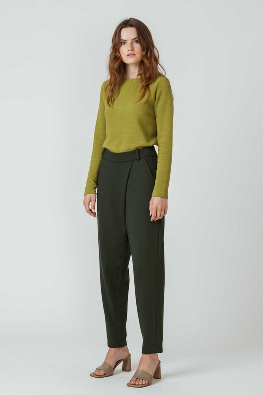 SKFK EZAMA Karottenhose aus bequemen Stretch-Stoff. Dunkelgrün