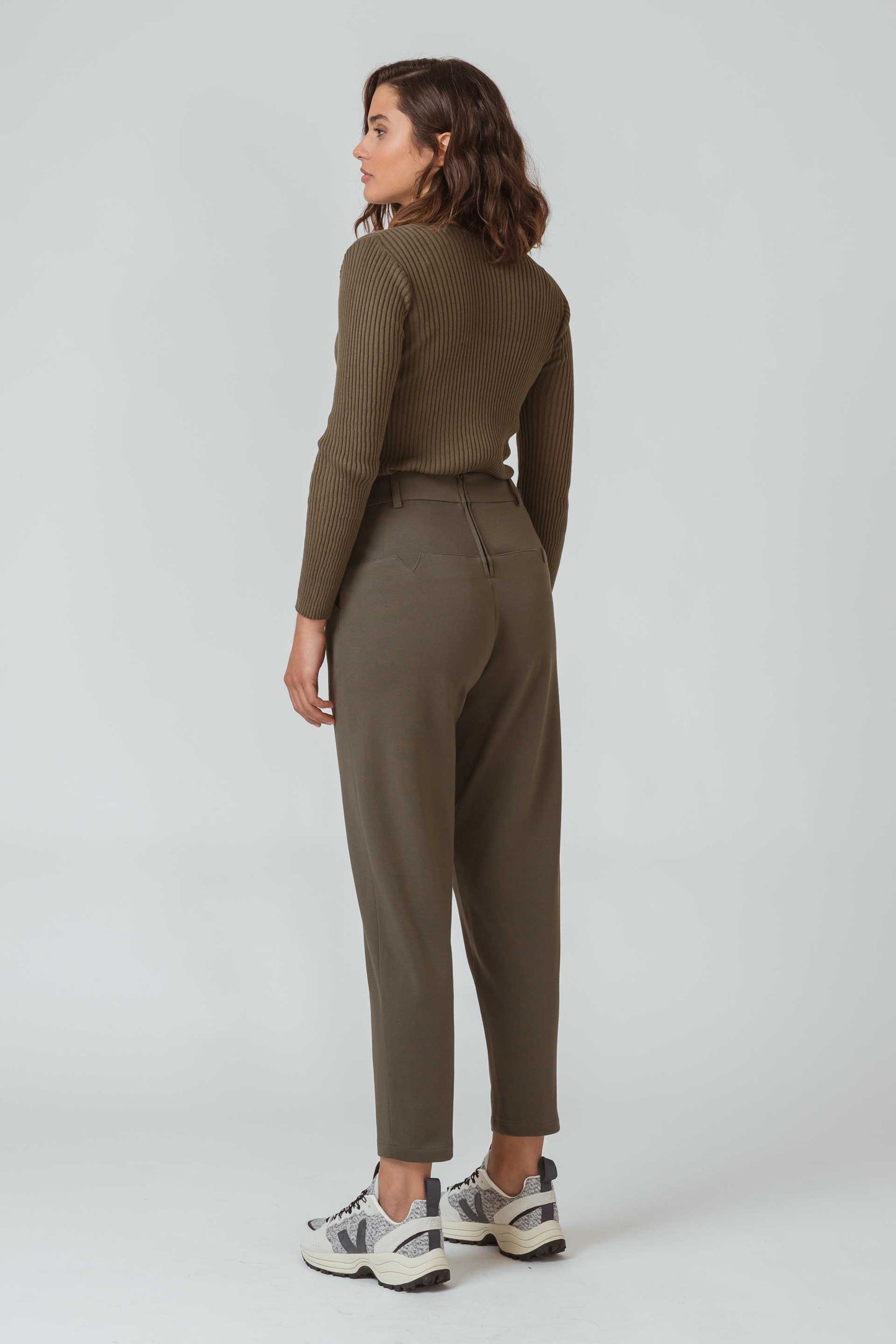 SKFK EZAMA Karottenhose aus bequemen Stretch-Stoff. Grün