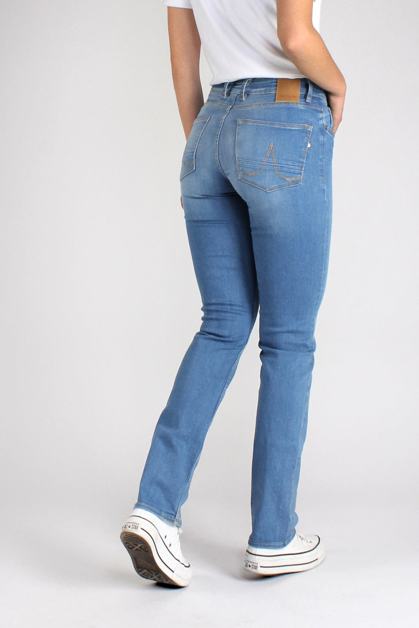 Kuyichi Sara Straight Leg Jeans für Damen