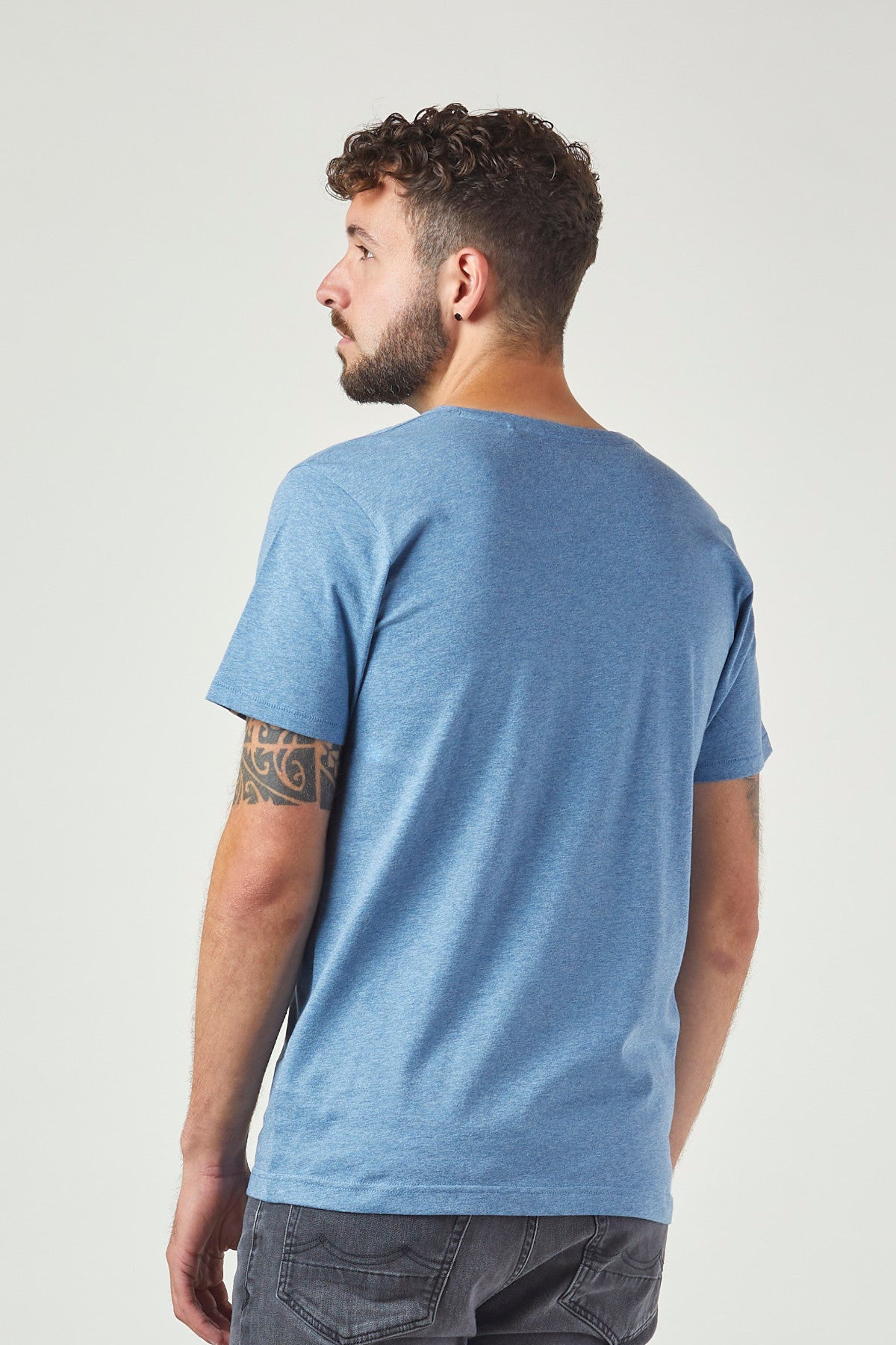 ZRCL Männer-T-Shirt aus Biobaumwolle (Basic T-Shirt Silver Blue)